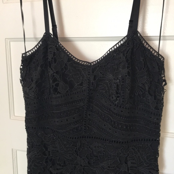 Slim lace midi dress Anthropologie - Picture 6 of 11